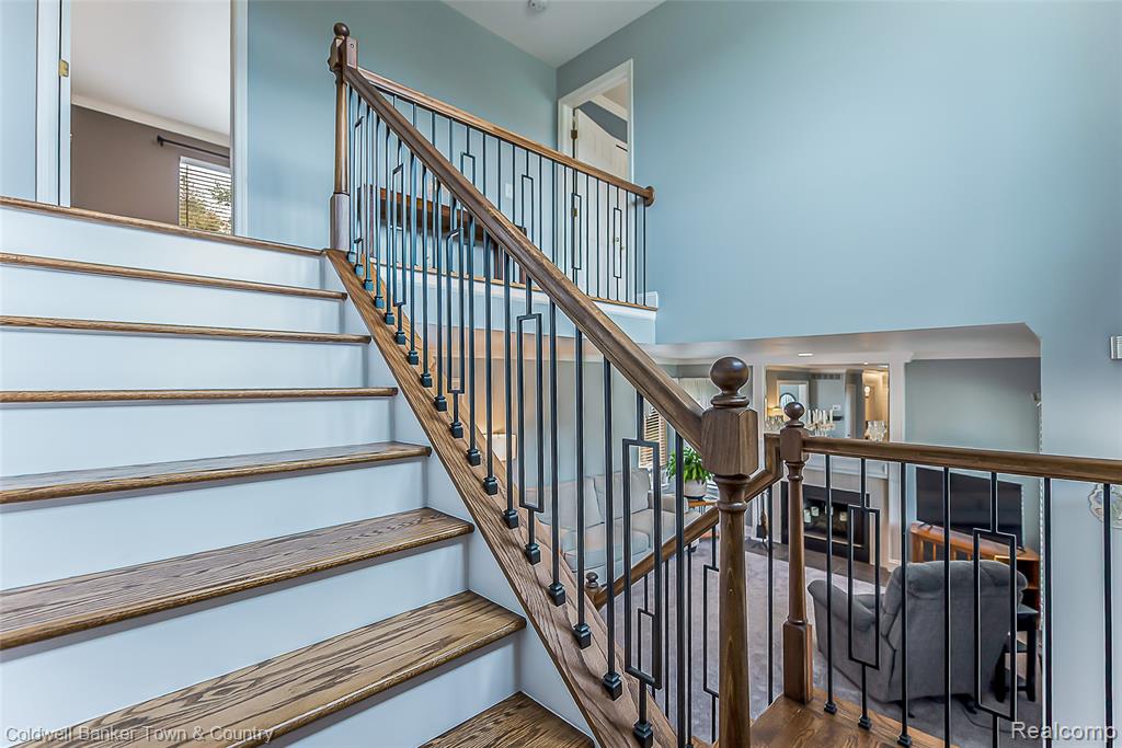 9344 Huron Park Drive, Brighton, MI 48116 — Photo 17