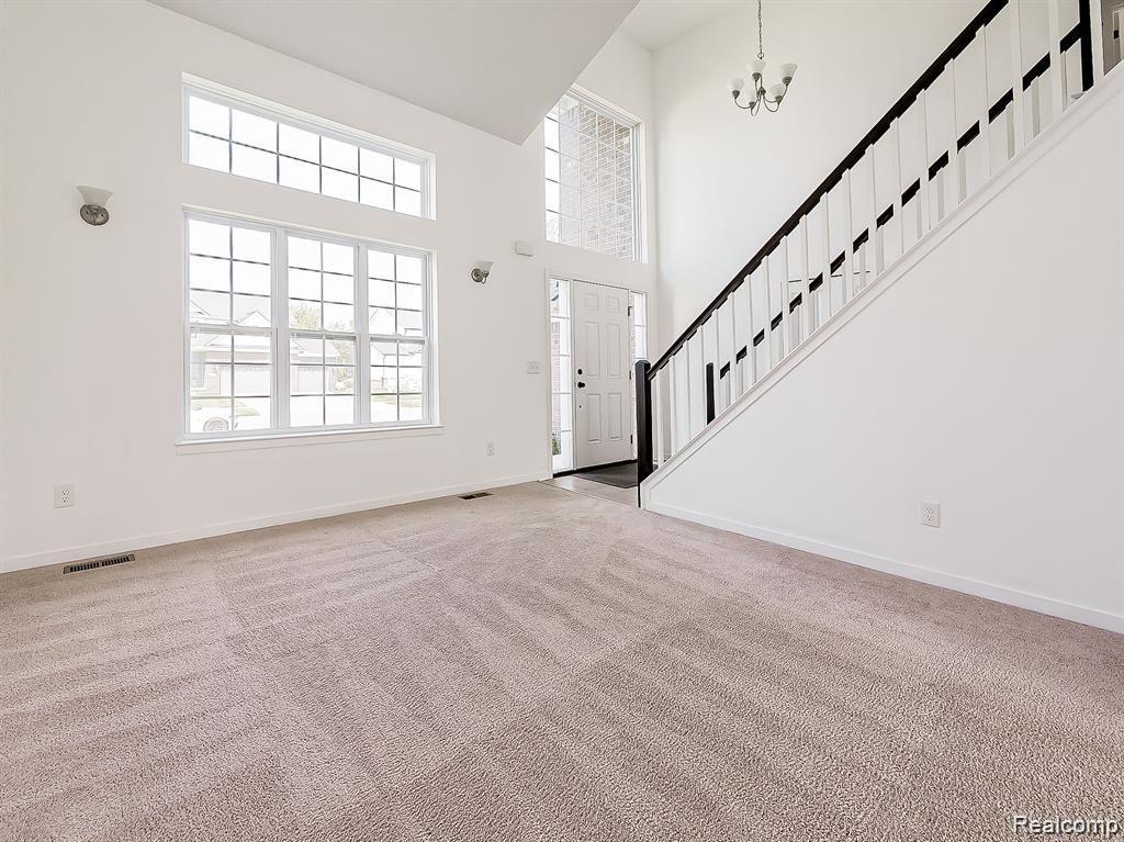 55941 WORLINGTON Lane, South Lyon, MI 48178 — Photo 2