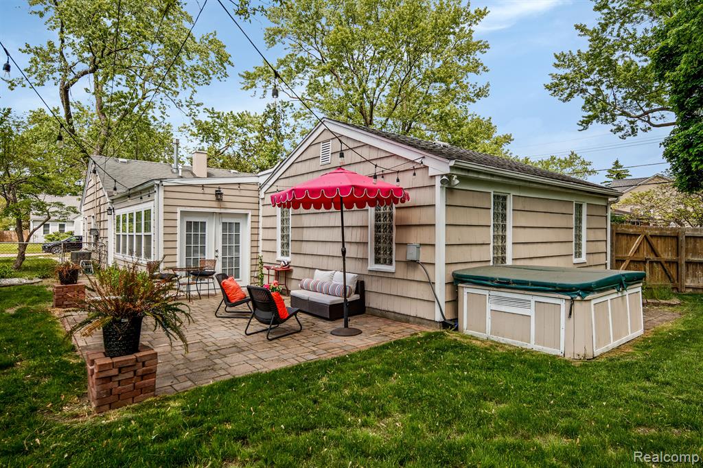 626 E Windemere Avenue, Royal Oak, MI 48073 — Photo 26