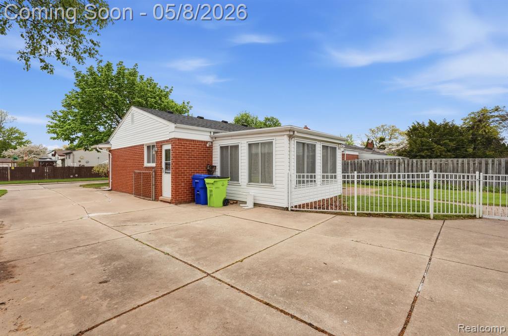 33304 Fraser Avenue, Fraser, MI 48026 — Photo 32