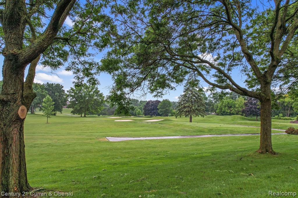 866 GREENVIEW Court, 6, Rochester Hills, MI 48307 — Photo 55