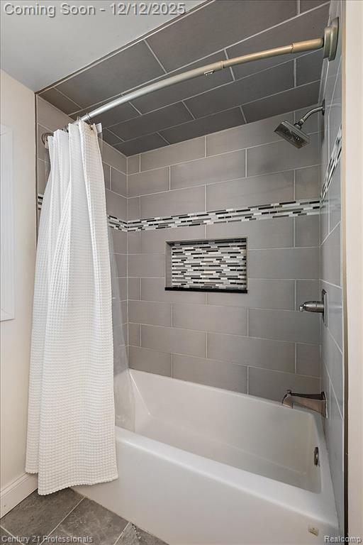 5945 Snow Apple Drive, Clarkston, MI — Photo 29