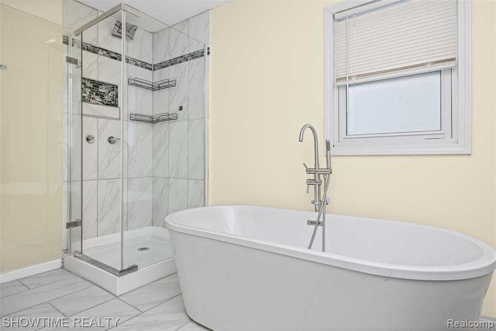 30430 Park Street, Roseville, MI 48066 — Photo 16