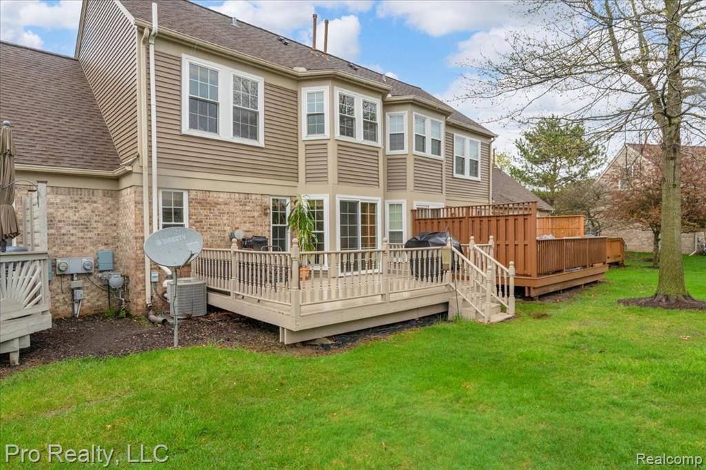 4000 Hunters Circle E, 137, Canton, MI 48188 — Photo 4