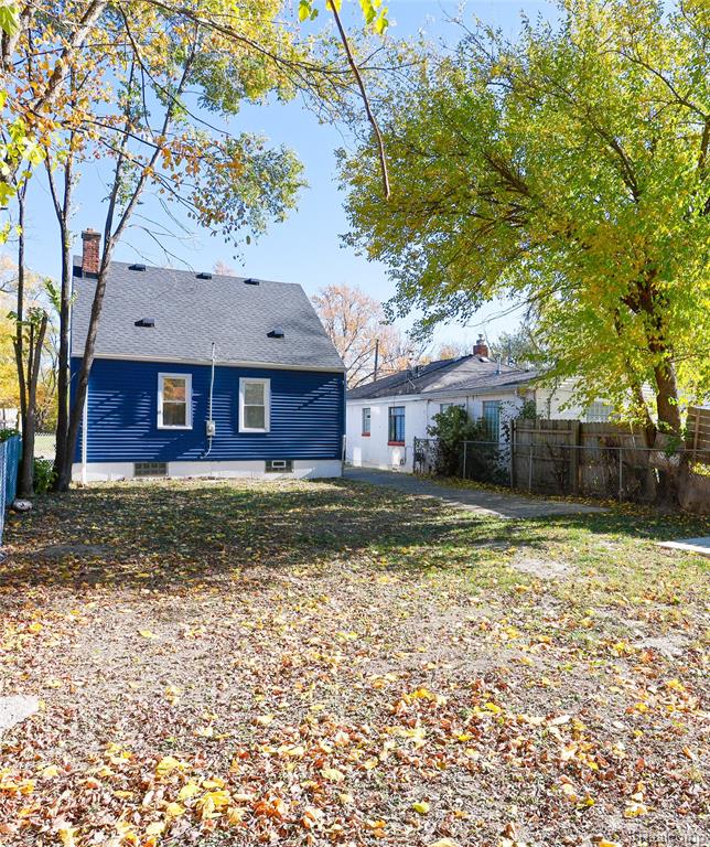 8411 Plainview Avenue, Detroit, MI 48228 — Photo 16
