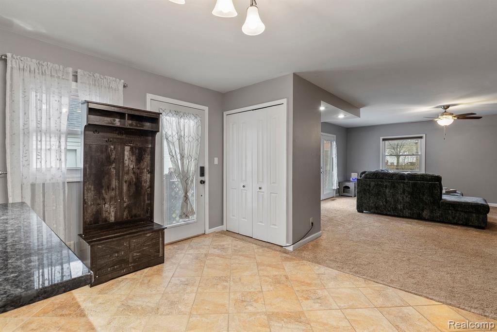 6086 N CROWN Street, Westland, MI — Photo 18