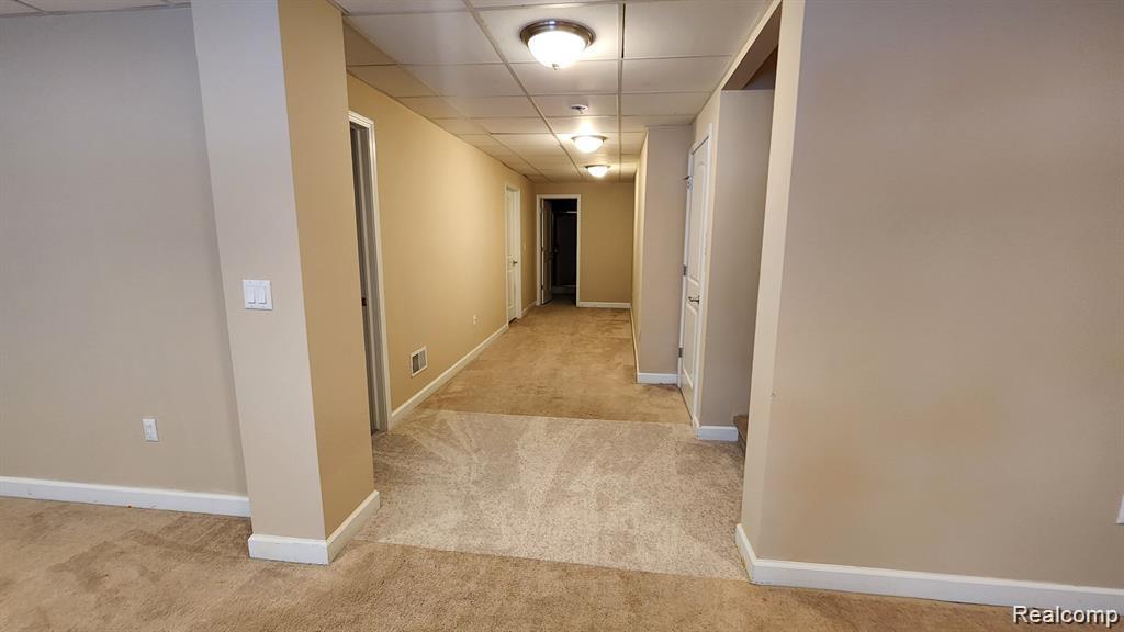 4872 W Stonegate Circle, Lake Orion, MI — Photo 17