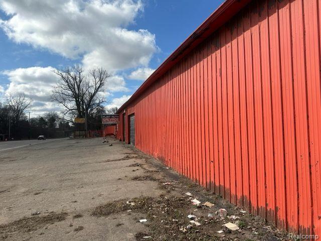5901 N DORT, Flint, MI 48505 — Photo 2