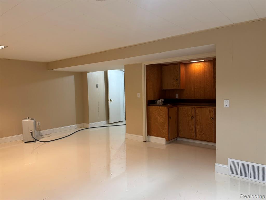 1918 Sherwood Glen, Bloomfield Hills, MI 48302 — Photo 35