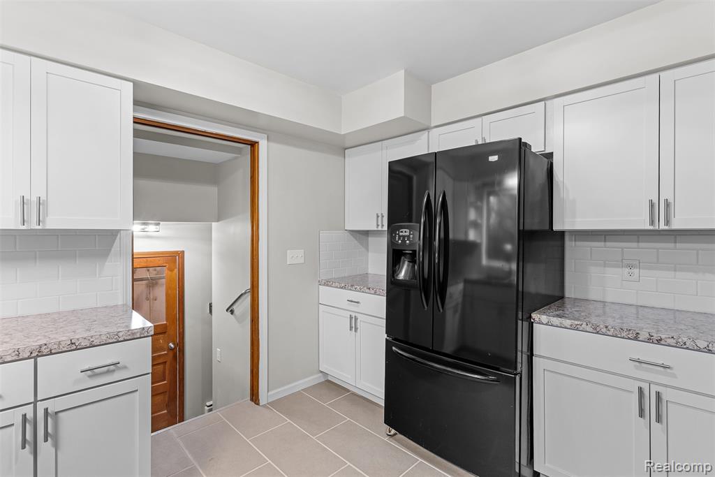 6079 Lennon Road, Swartz Creek, MI 48473 — Photo 18