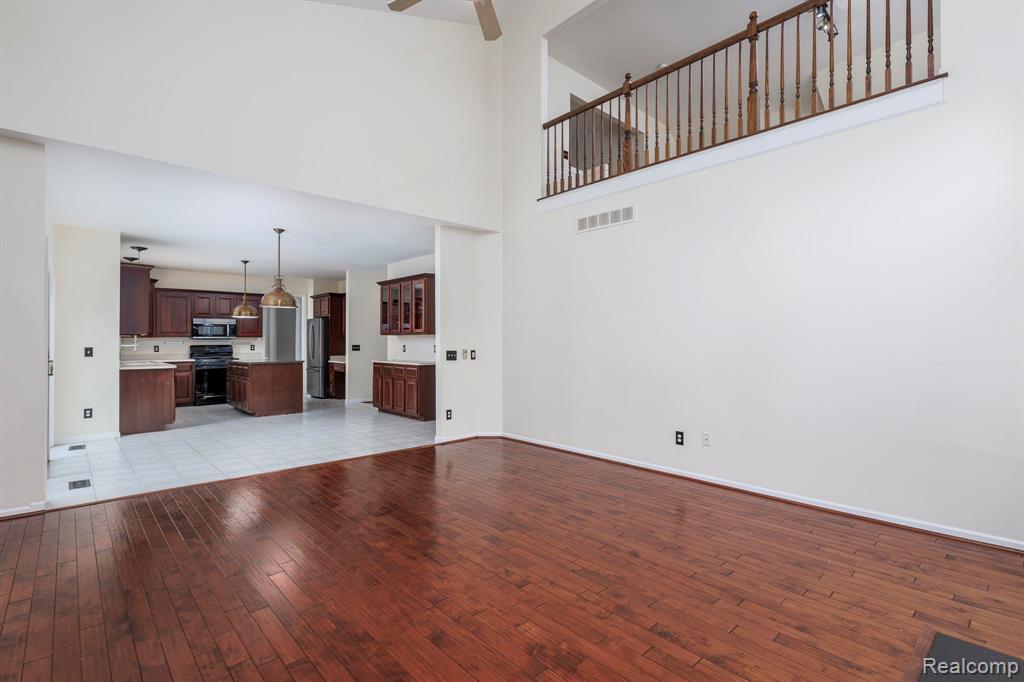 620 Appoline Court, Rochester, MI 48307 — Photo 17