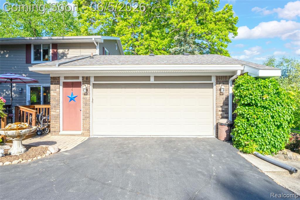 7841 Rampart Trail, Waterford, MI 48327 — Photo 5