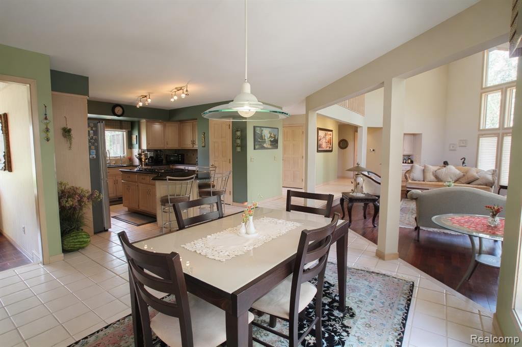 1305 Kings Pointe Road, Grand Blanc, MI 48439 — Photo 55