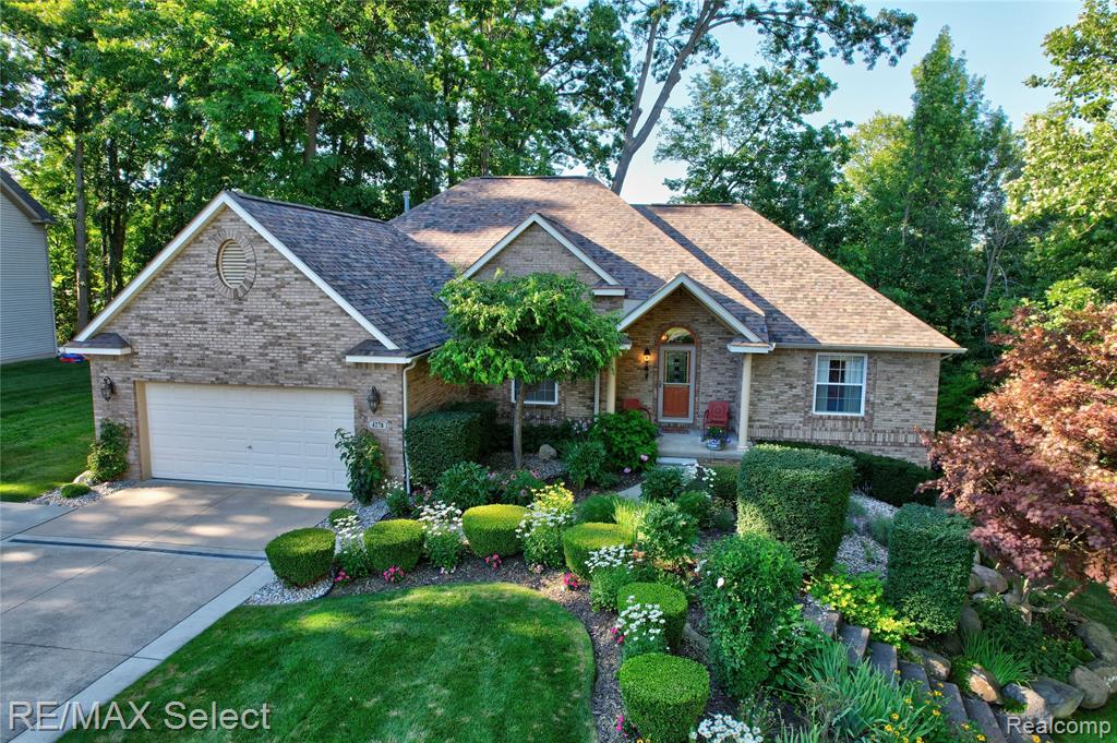 4278 Springwood Court, Fenton, MI 48430 — Photo 59