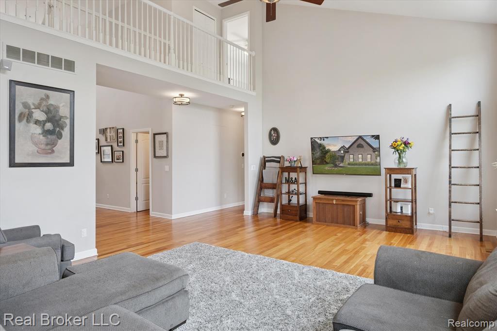 8567 Hummingbird, Commerce Twp, MI 48382 — Photo 14