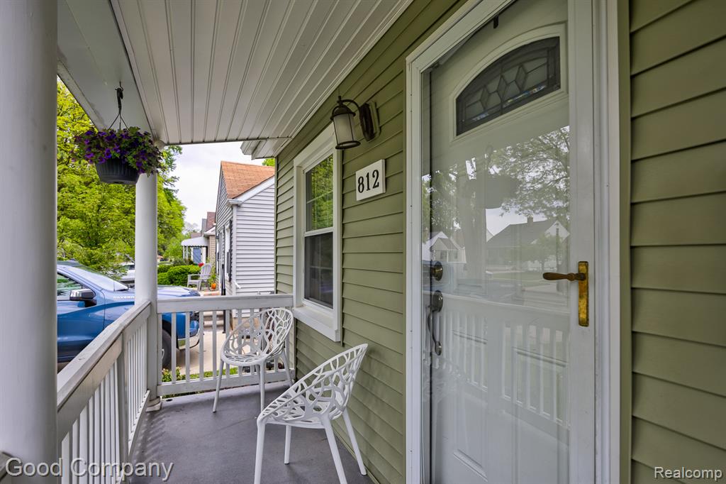 812 N Edgeworth Avenue, Royal Oak, MI 48067 — Photo 36
