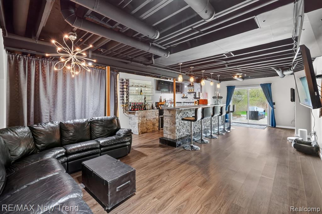 2032 Dover Drive, Wixom, MI 48393 — Photo 41