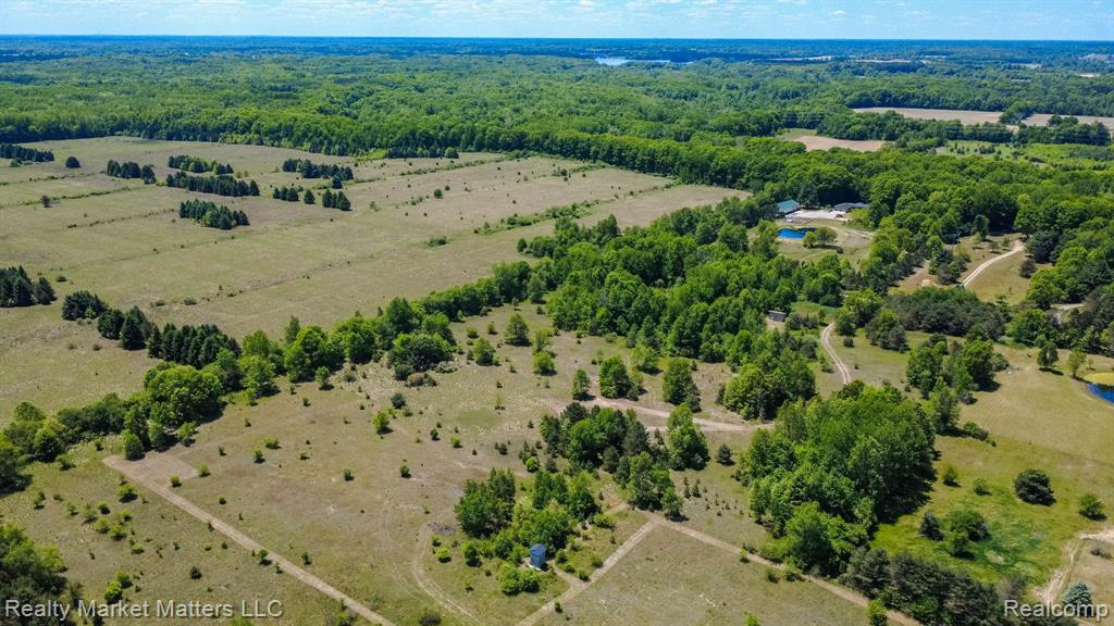 5400 Snow Den Trail, Columbiaville, MI 48421 — Photo 31