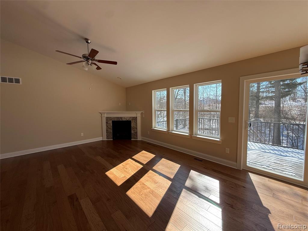 295 Canyon Creek Court, 29, Howell, MI 48843 — Photo 11