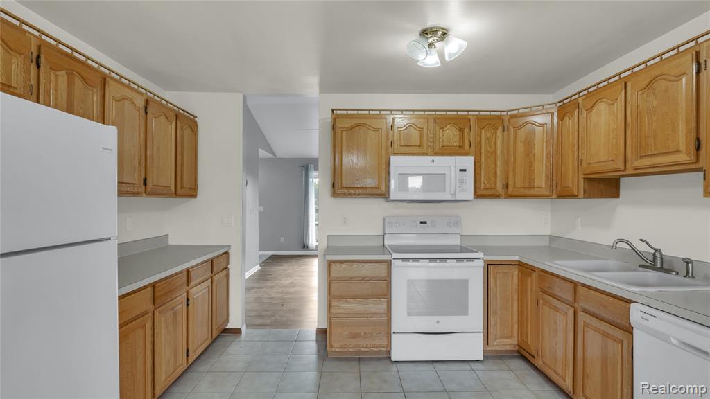 5050 Burton Road, Capac, MI 48014 — Photo 19