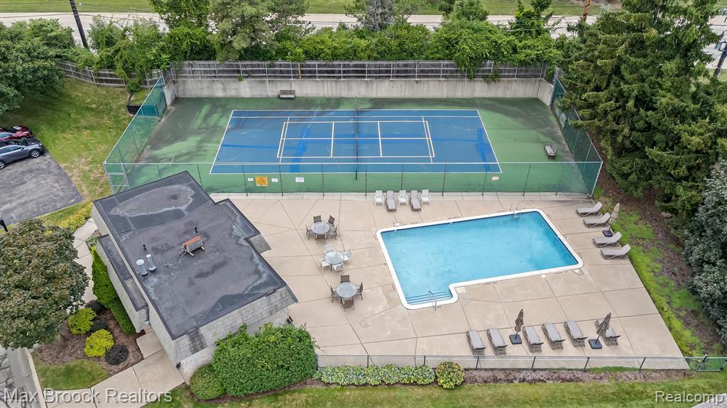 5137 Woodlands Drive, 24, Bloomfield Hills, MI 48302 — Photo 25