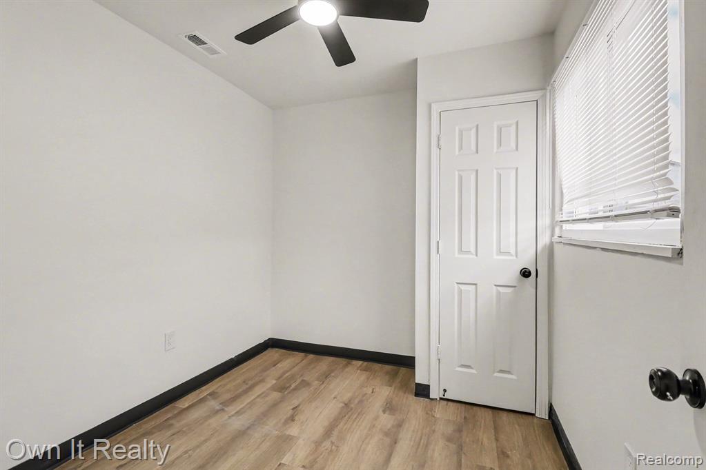 13031 Joy Road, Detroit, MI 48228 — Photo 33