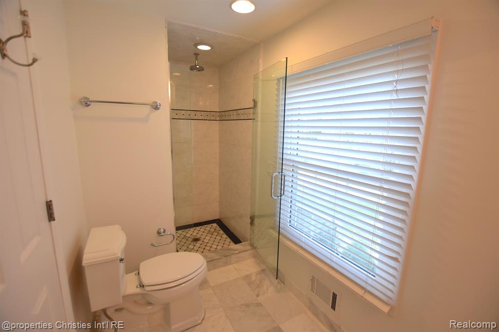 4217 COVERED BRIDGE Road, Bloomfield Hills, MI 48302 — Photo 31
