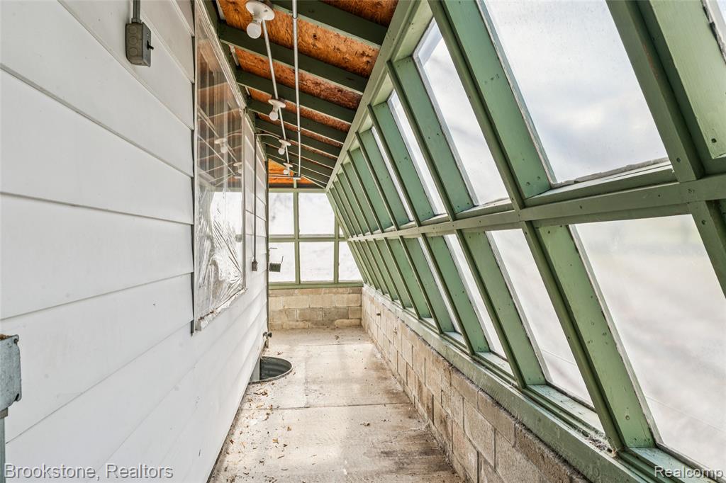 614 S East Street, Fenton, MI 48430 — Photo 19