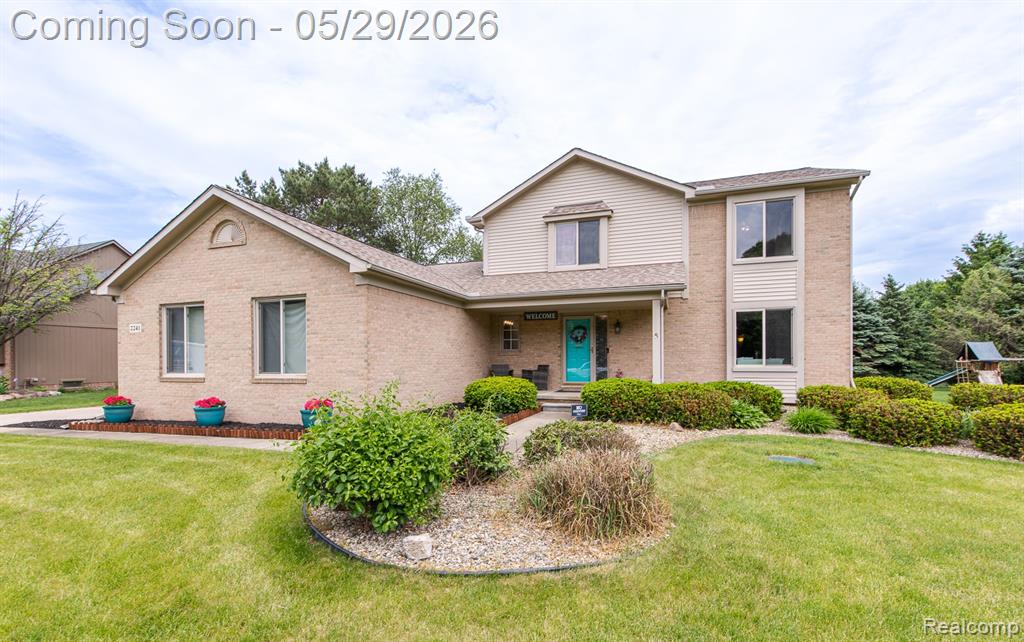 2241 Elkridge Circle, Highland, MI 48356 — Photo 2