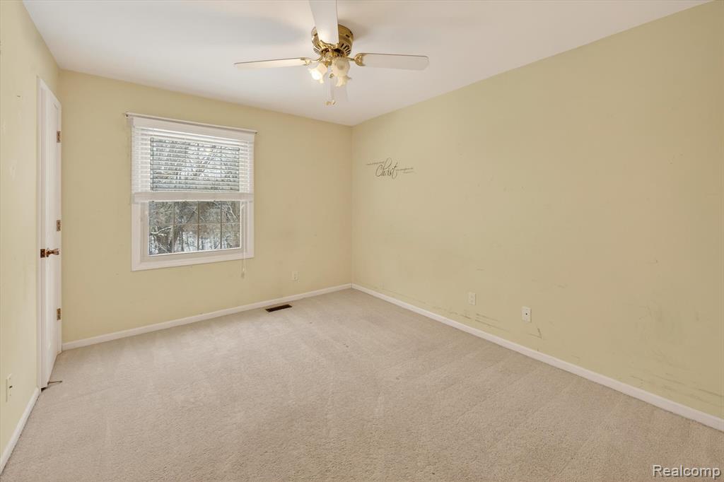 47497 Fox Run Drive, Canton, MI 48187 — Photo 44