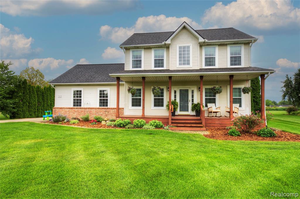 7862 Summer Breeze Trail, Howell, MI 48843 — front exterior