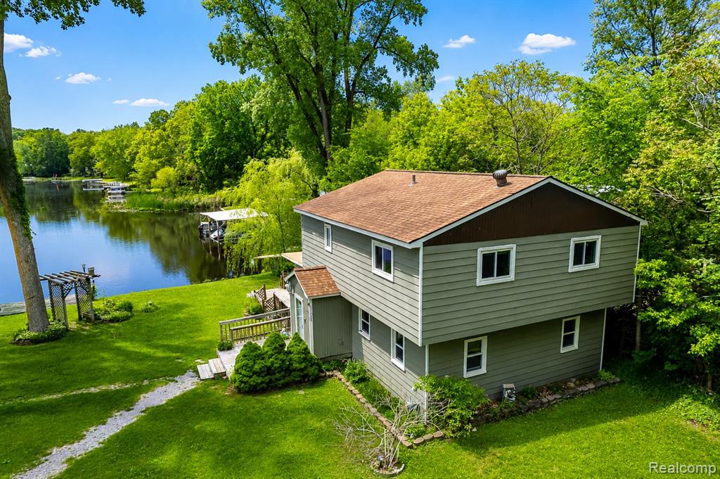 11388 Sunset Boulevard, Pinckney, MI 48169 — Photo 44