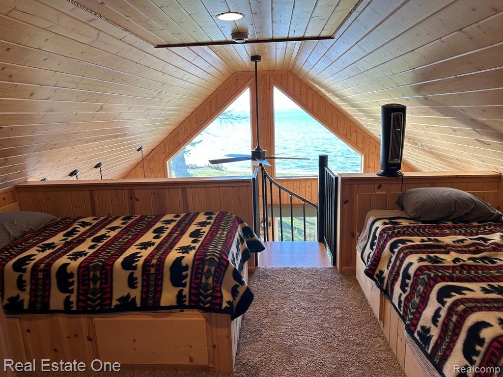 8175 E HOUGHTON LAKE, 1, Houghton Lake, MI 48629 — Photo 25