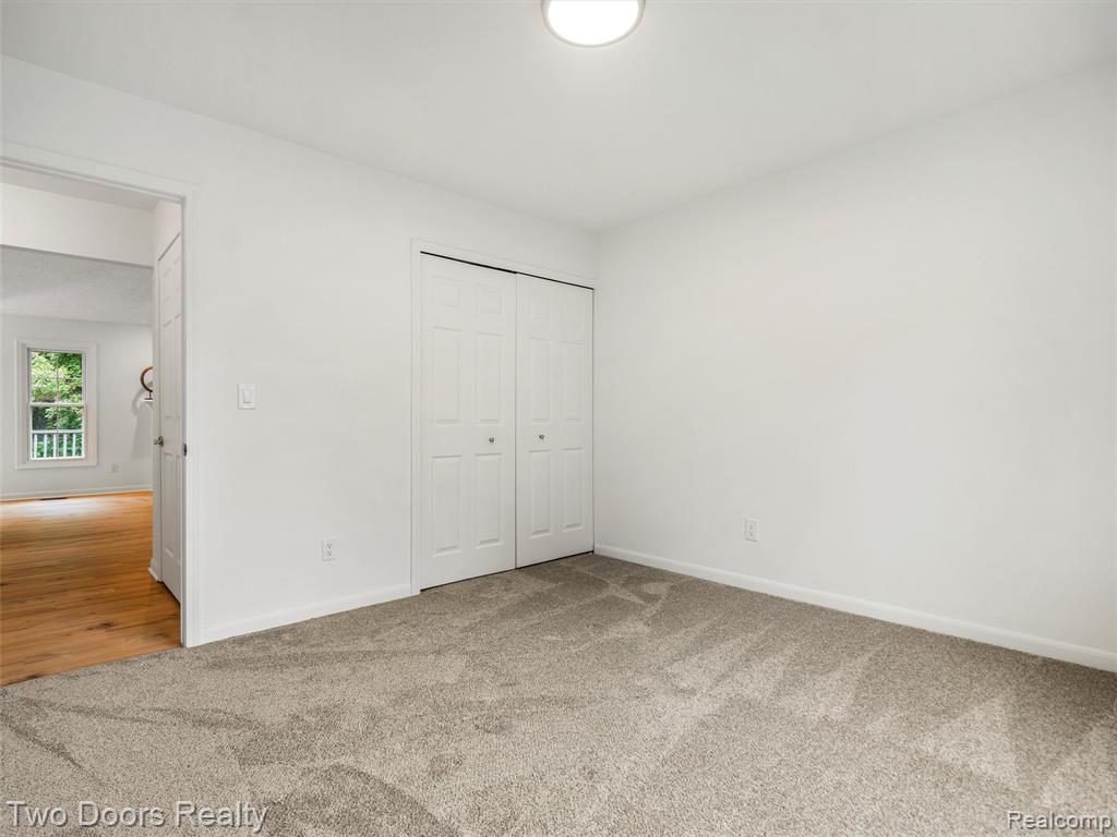 53020 Wolf Drive, Shelby Twp, MI 48316 — Photo 28
