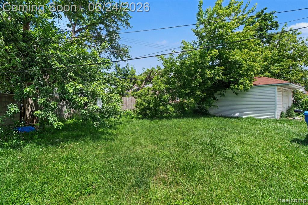 8059 Ford Avenue, Warren, MI 48089 — Photo 6
