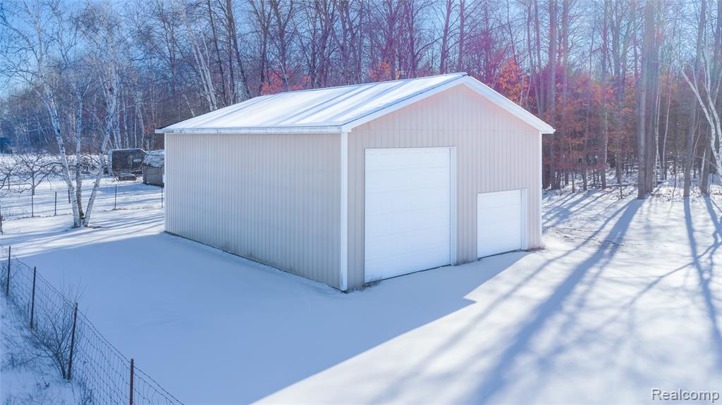 11944 N Wise Road, Clare, MI 48617 — Photo 20
