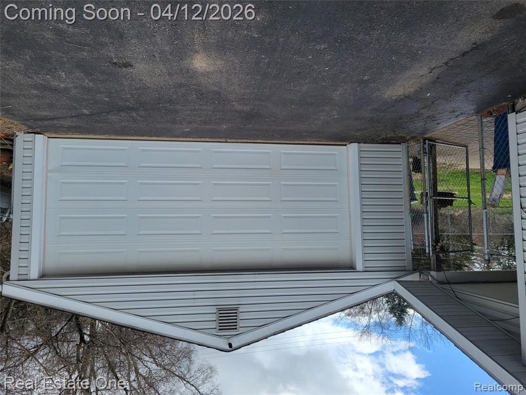 5415 Pine Knob Lane, Clarkston, MI — Photo 2