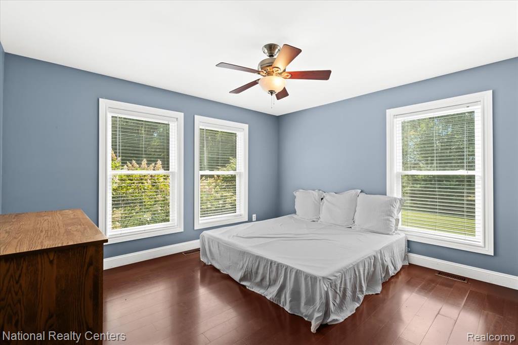 4650 Cooley Lake Road, Commerce Twp, MI 48382 — Photo 18