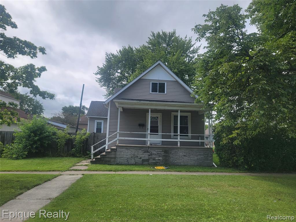 1112 Griswold Street, Port Huron, MI 48060 — Photo 3