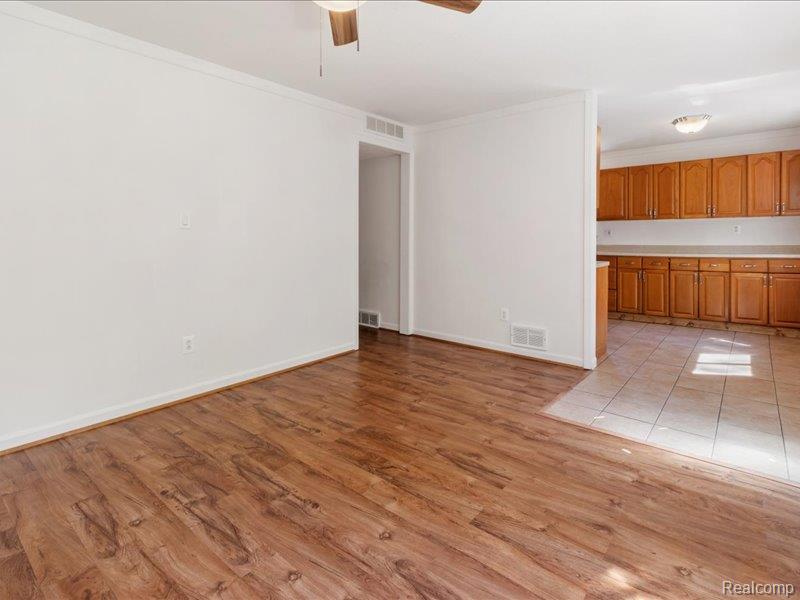 9255 Sylvia Street, Taylor, MI 48180 — Photo 12