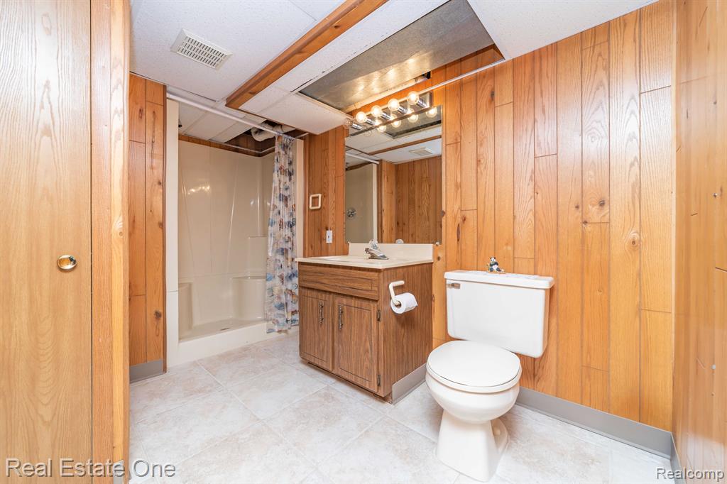 6250 POTOMAC Circle, West Bloomfield, MI — Photo 43