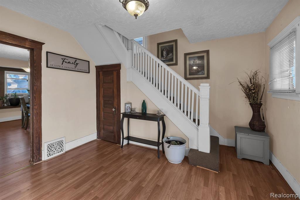 5280 Proctor Street, Detroit, MI 48210 — Photo 9