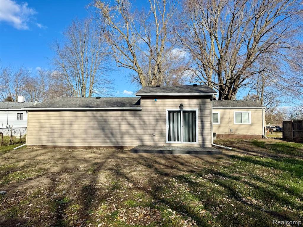 45949 Bontekos Avenue, Belleville, MI 48111 — Photo 40