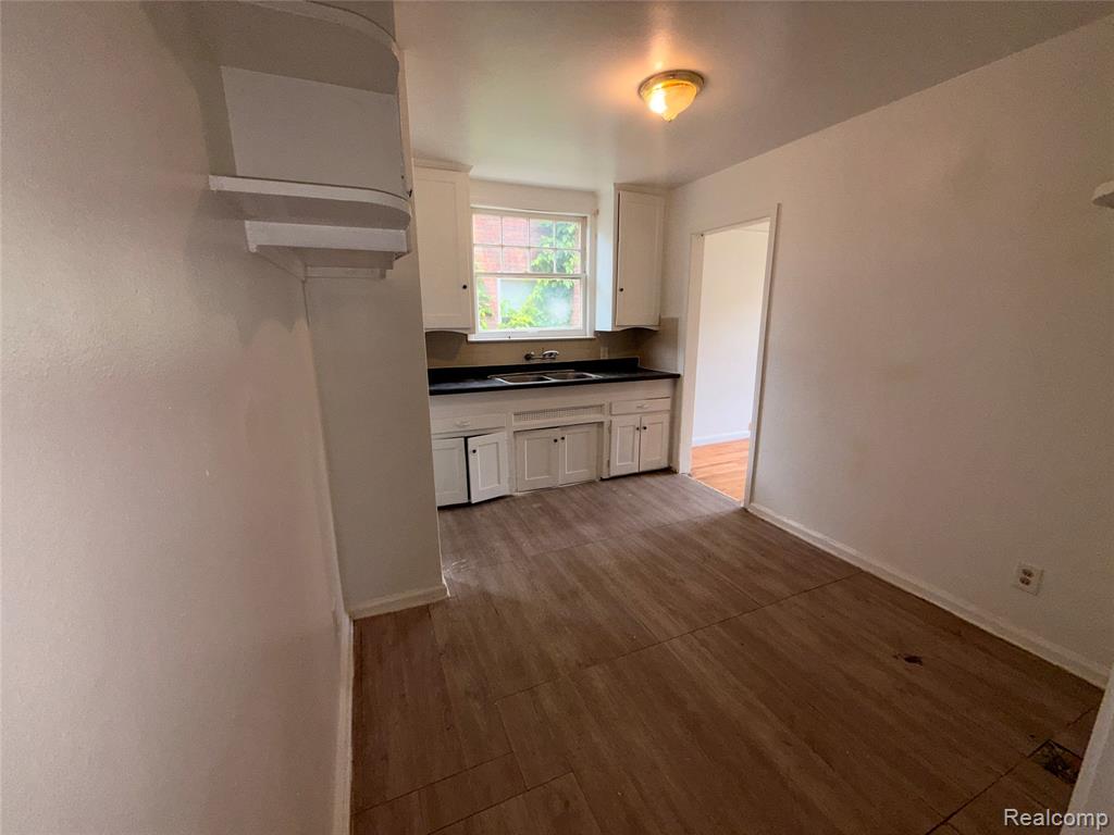 5565 Oldtown Street, Detroit, MI 48224 — Photo 8