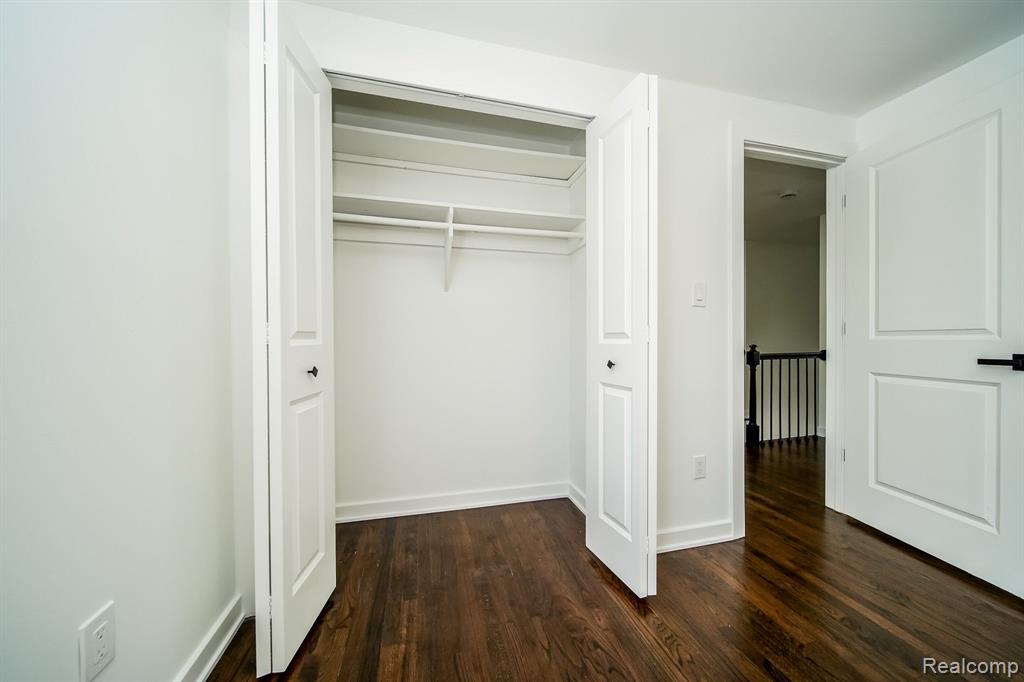 7359 SAINT AUBURN Drive, Bloomfield Hills, MI 48301 — Photo 72