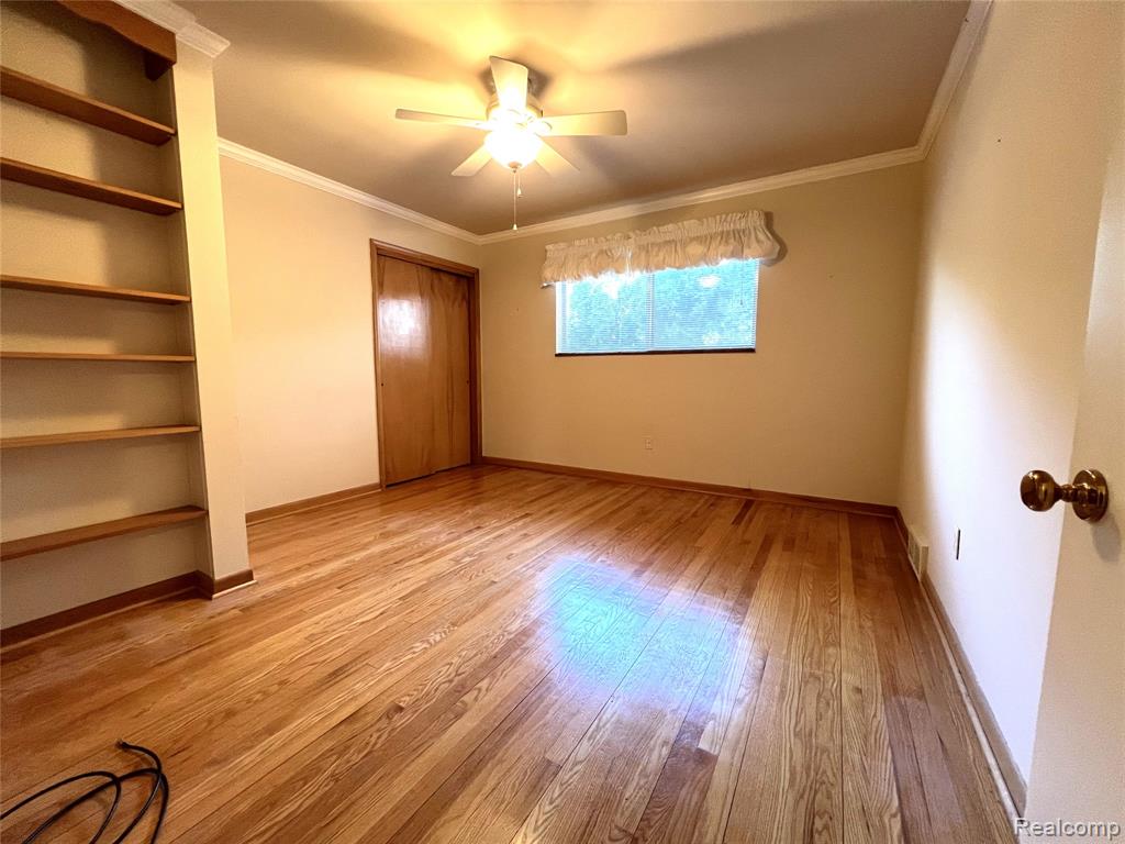 505 Anita Avenue, Grosse Pointe, MI 48236 — Photo 19