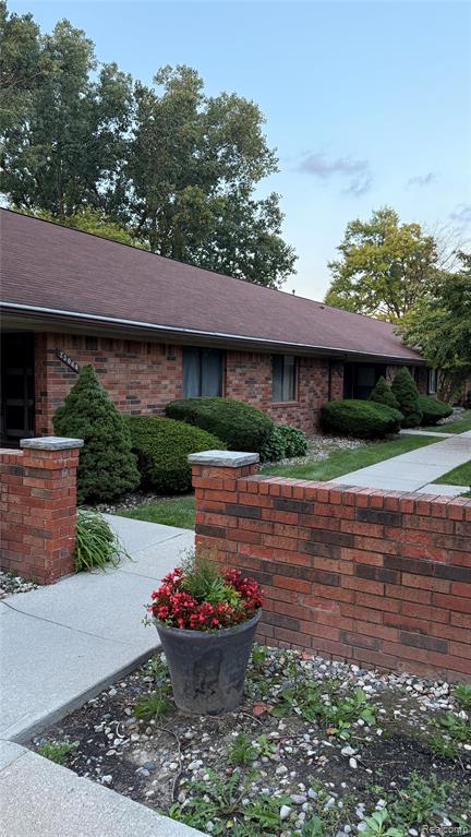 23062 Harrington Street, Clinton Twp, MI 48036
