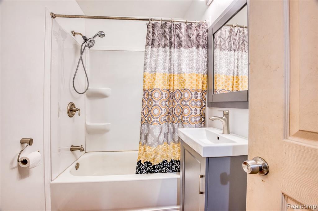 7536 Wilkie Street, Taylor, MI 48180 — Photo 5
