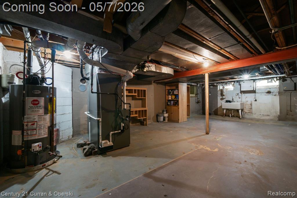 27869 Old Colony Street, Farmington, MI 48334 — Photo 43