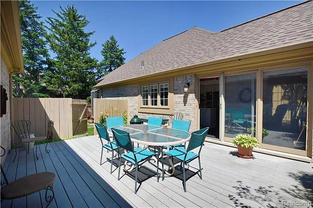 22080 Orchard Way, 37, Beverly Hills, MI 48025 — Photo 19